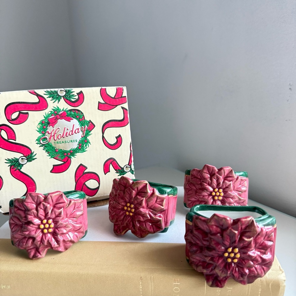 Vintage Poinsettia Christmas Napkin Rings Set of 4 Holiday Table Decor